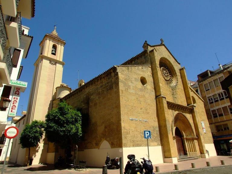 Апартаменты El Patio De San Miguel Кордова Экстерьер фото